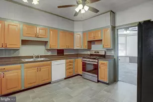 425 Lincoln Way W, Chambersburg, PA 17202 - Photo 15