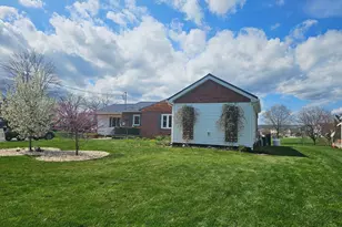 751 Warm Spring Rd, Chambersburg, PA 17202 - Photo 5