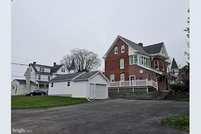 140 N Grant Street, Waynesboro, PA 17268 - Photo 3