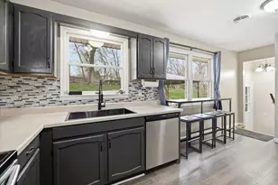 917 Woodland Pkwy, Waynesboro, PA 17268 - Photo 9