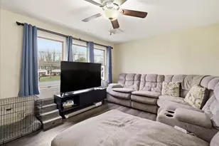 917 Woodland Pkwy, Waynesboro, PA 17268 - Photo 5