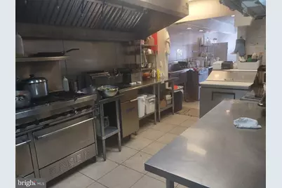 408 W Loudon Street, Chambersburg, PA 17201 - Photo 7