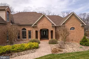 2368 Castlegreen Dr, Greencastle, PA 17225 - Photo 83