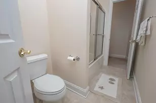 2368 Castlegreen Dr, Greencastle, PA 17225 - Photo 35