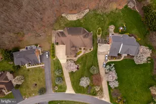 2368 Castlegreen Dr, Greencastle, PA 17225 - Photo 97