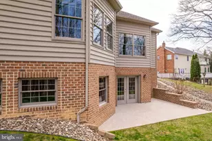 2368 Castlegreen Dr, Greencastle, PA 17225 - Photo 89