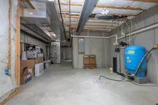 2368 Castlegreen Dr, Greencastle, PA 17225 - Photo 63