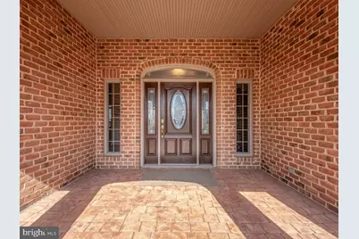 2368 Castlegreen Drive, Greencastle, PA 17225 - Photo 7