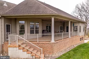 2368 Castlegreen Dr, Greencastle, PA 17225 - Photo 53