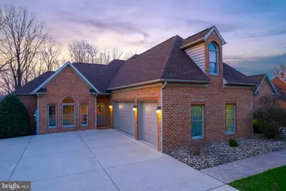 2368 Castlegreen Drive, Greencastle, PA 17225 - Photo 5