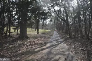 13243 Pennersville Rd, Waynesboro, PA 17268 - Photo 19