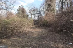 13243 Pennersville Rd, Waynesboro, PA 17268 - Photo 5