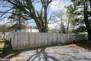 824 S S Church St, Waynesboro, PA 17268 - Photo 29