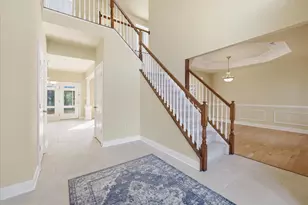 7980 Golf Vista Dr, Greencastle, PA 17225 - Photo 5