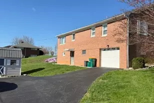 705 Fairview Ave W, Waynesboro, PA 17268 - Photo 7