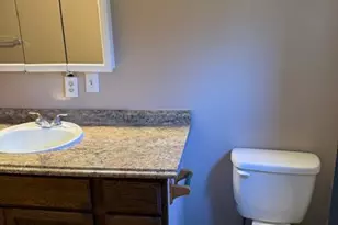 1585 Pin Oak Dr, Chambersburg, PA 17202 - Photo 13