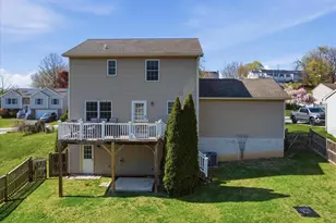 205 Crown Ct, Waynesboro, PA 17268 - Photo 39