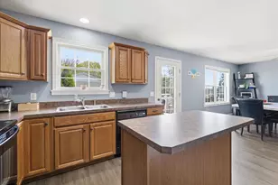 205 Crown Ct, Waynesboro, PA 17268 - Photo 13