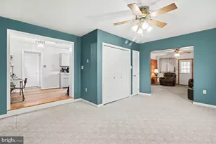 50 Eisenhower Dr, Chambersburg, PA 17201 - Photo 5