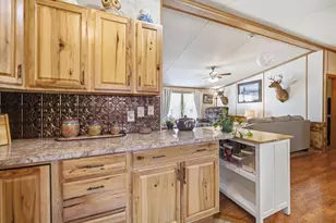 9595 Garland Dr, Saint Thomas, PA 17252 - Photo 11