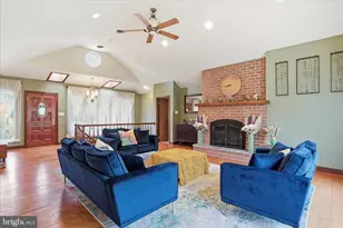 456 Lindman Dr, Chambersburg, PA 17202 - Photo 7