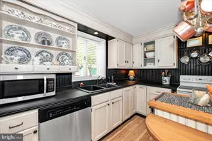 14775 Charmian Rd, Blue Ridge Summit, PA 17214 - Photo 15