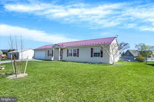 176 Durham Dr, Chambersburg, PA 17202 - Photo 3