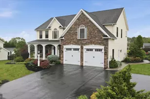 6690 Olde Pine Dr, Chambersburg, PA 17202 - Photo 3