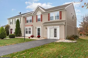 3118 Sundown Dr, Chambersburg, PA 17202 - Photo 1