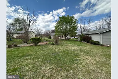 1028 Woodland Parkway, State Line, PA 17263 - Photo 31