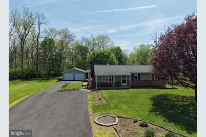 1028 Woodland Parkway, State Line, PA 17263 - Photo 1