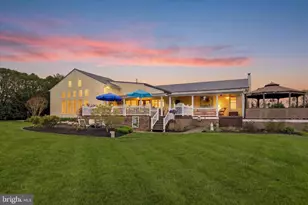 10678 Scenic View Dr, Greencastle, PA 17225 - Photo 1
