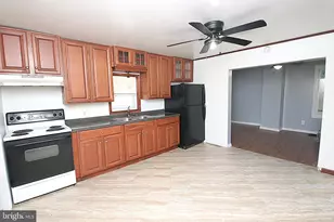 12161 Broad St, Waynesboro, PA 17268 - Photo 3