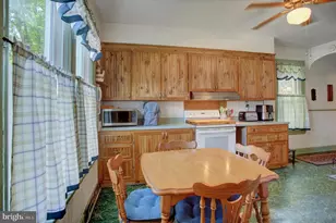 54 Clayton Ave, Waynesboro, PA 17268 - Photo 21