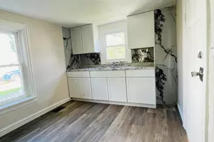 810 Broad St, Chambersburg, PA 17201 - Photo 5