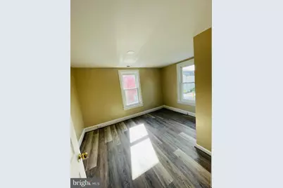 810 Broad St, Chambersburg, PA 17201 - Photo 9