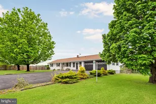 3251 Enoch Brown Rd, Greencastle, PA 17225 - Photo 3