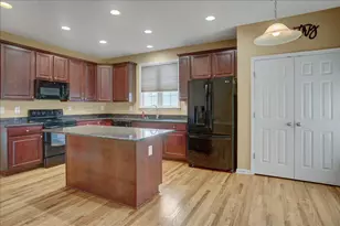 1236 Dallas Dr, Greencastle, PA 17225 - Photo 15