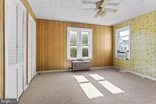 351 E E Catherine St, Chambersburg, PA 17201 - Photo 27