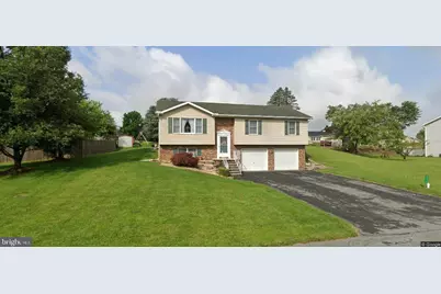 1572 Buttercup Drive, Chambersburg, PA 17202 - Photo 5