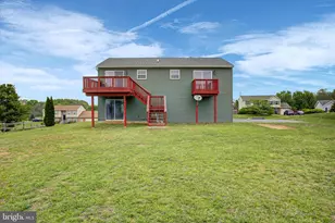 828 Essex Cir, Greencastle, PA 17225 - Photo 35