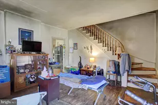 217 E Washington St, Chambersburg, PA 17201 - Photo 5