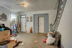 217 E Washington St, Chambersburg, PA 17201 - Photo 17