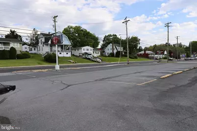 730 S Potomac St, Waynesboro, PA 17268 - Photo 5