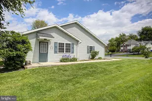 322 Elmont Cir, Shippensburg, PA 17257 - Photo 51