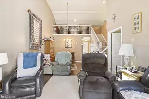3822 Farmstead Dr, Fayetteville, PA 17222 - Photo 9
