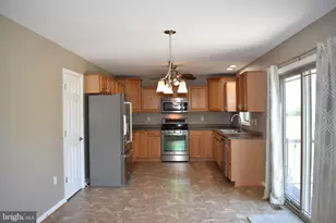 10912 Deerwood Dr, Mercersburg, PA 17236 - Photo 9