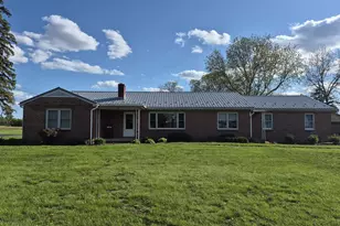 332 Colorado St, Chambersburg, PA 17202 - Photo 1