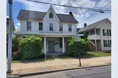 446 E Queen Street, Chambersburg, PA 17201 - Photo 1