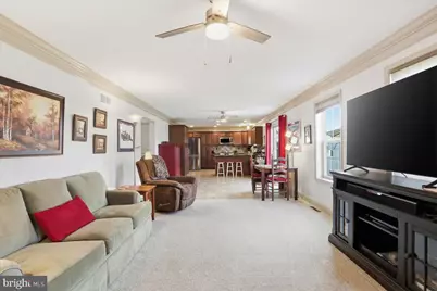 9361 Lindale Avenue, Greencastle, PA 17225 - Photo 9